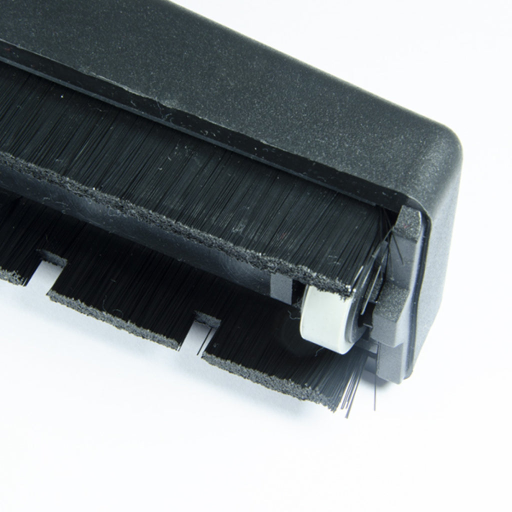 Jefferson 90L Wet & Dry Industrial Vacuum - Floor Brush Head with Bristles